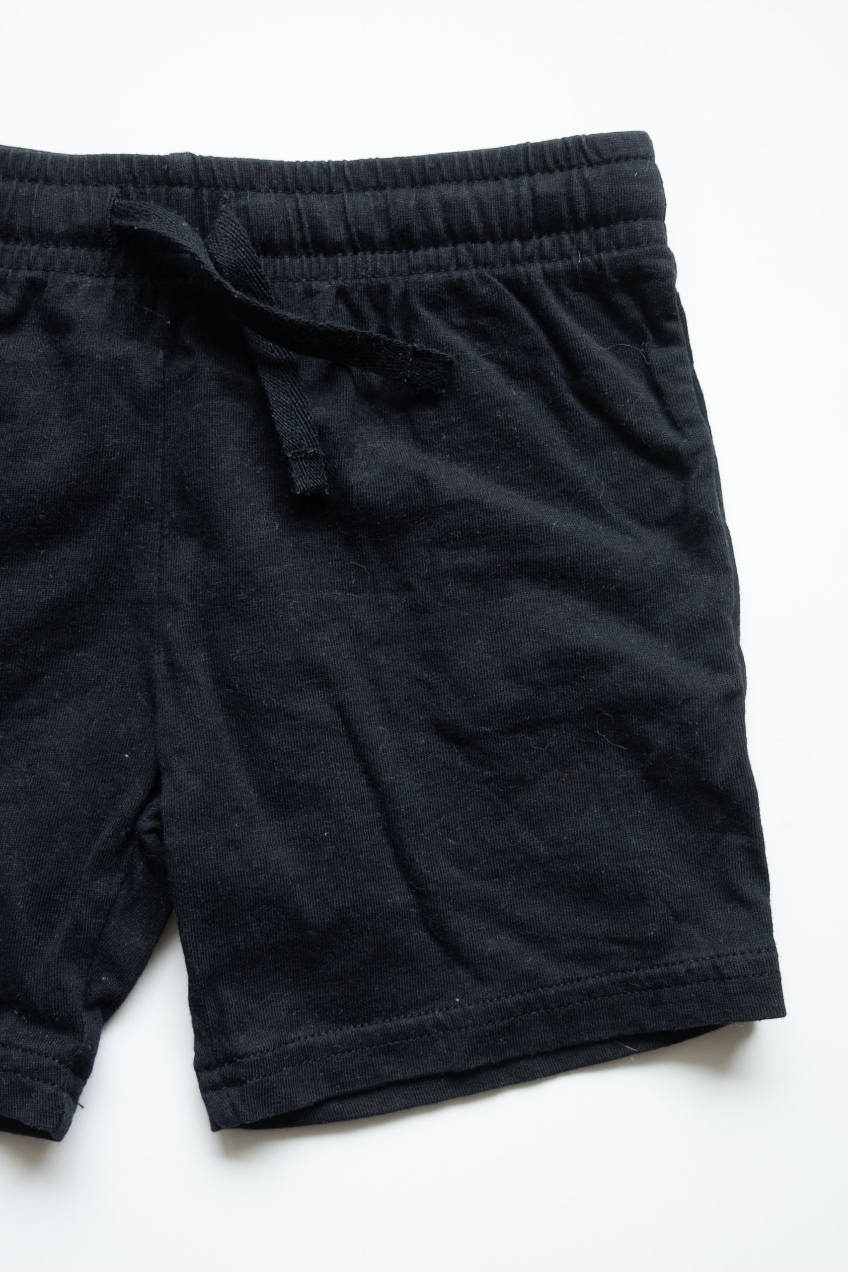 🌱 H&M - Short 3-4 ans