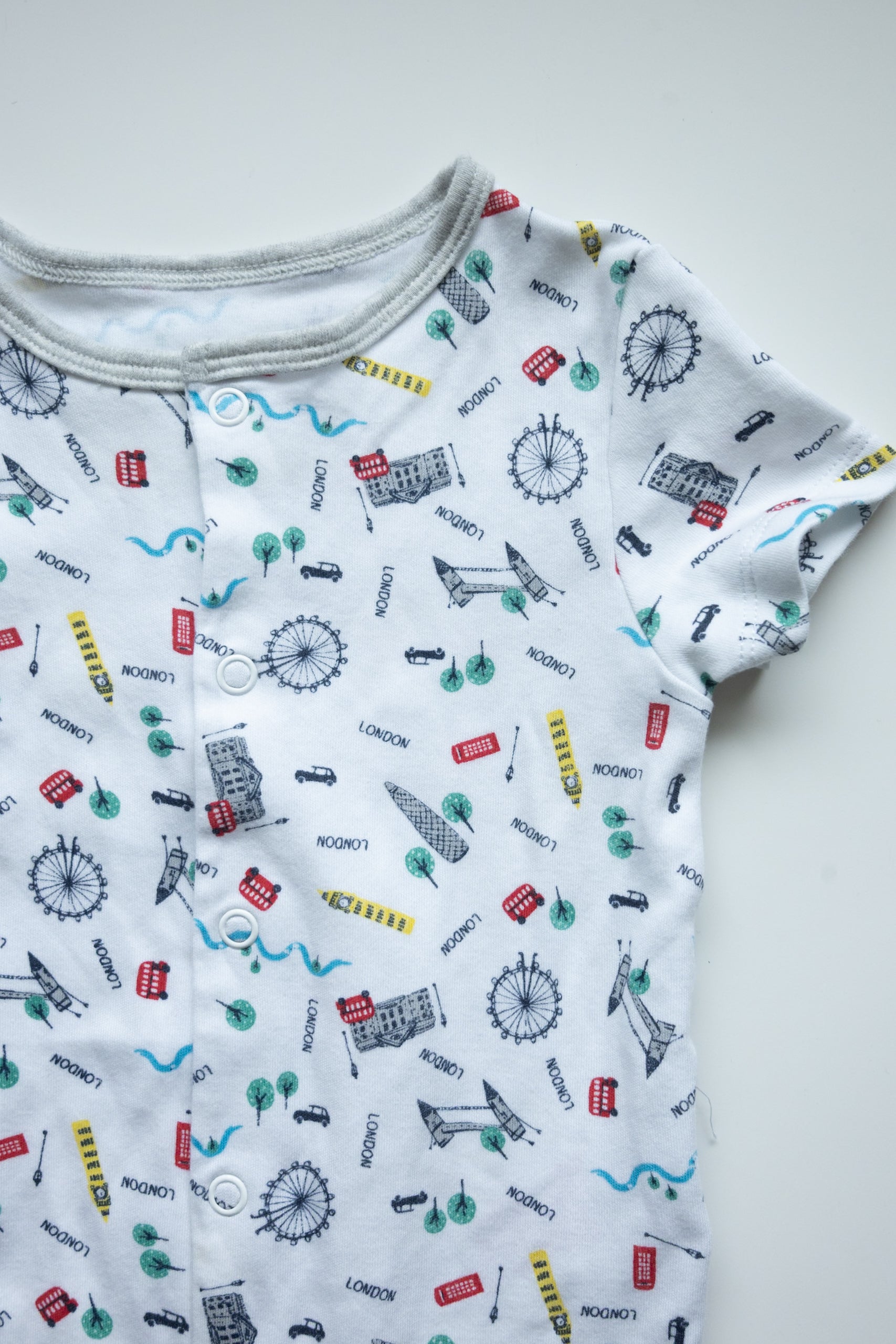 🌱 Primark baby - pyjama 9-12M