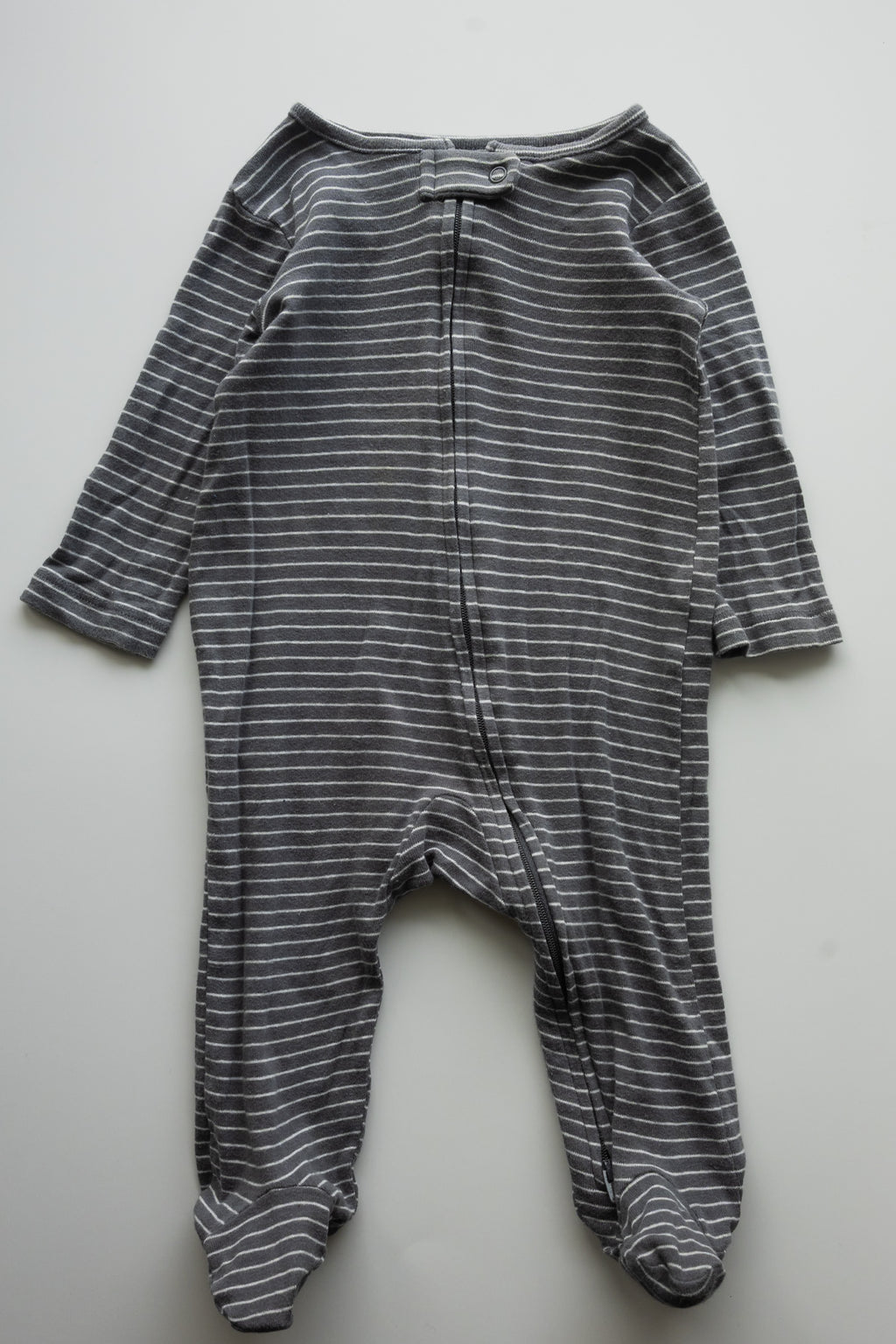 🌱 Carters - Pyjama 6-9M