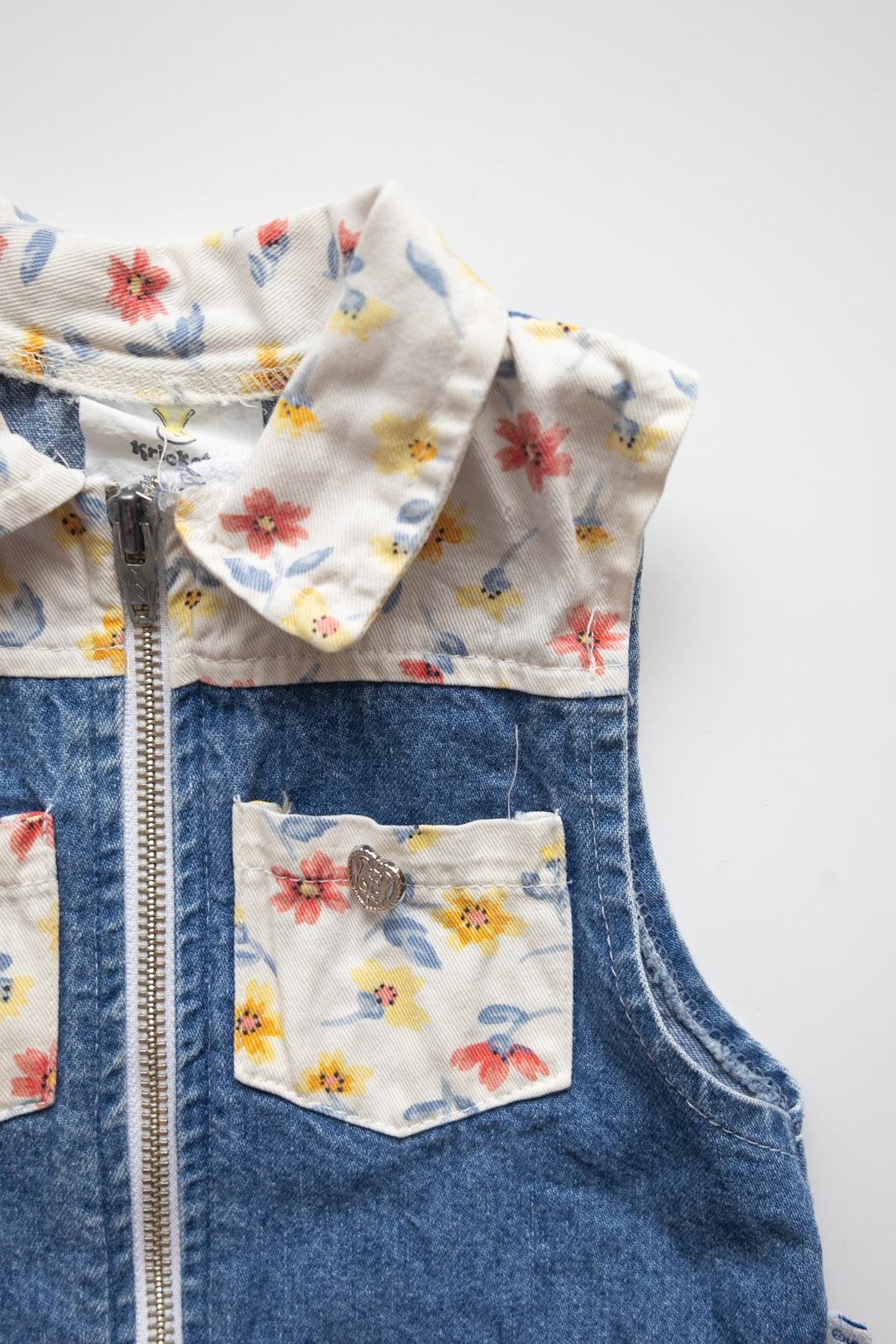 🌱 Krickets - Veste sans manches 3 ans