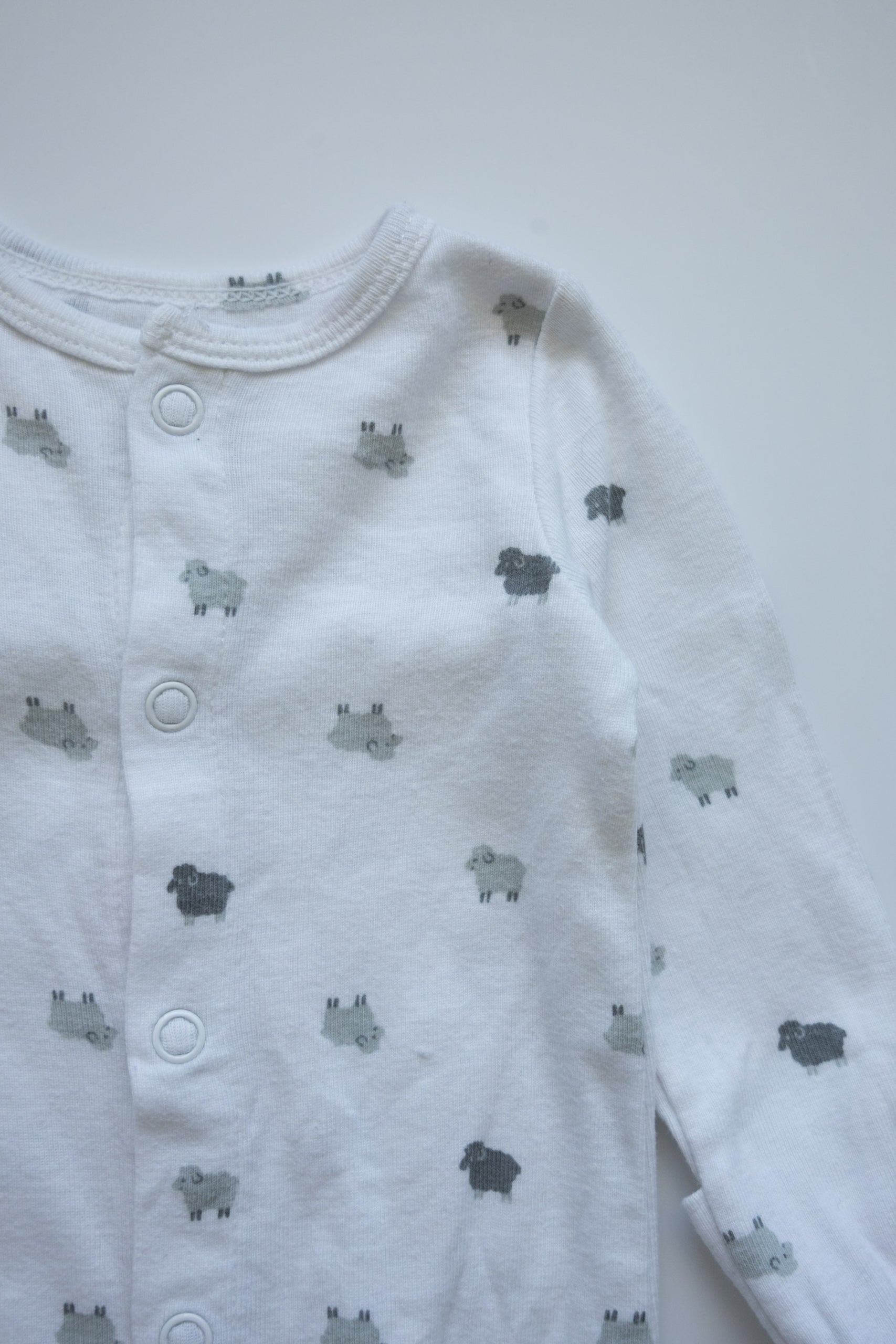 🌱 Carters - Pyjama nouveau-né