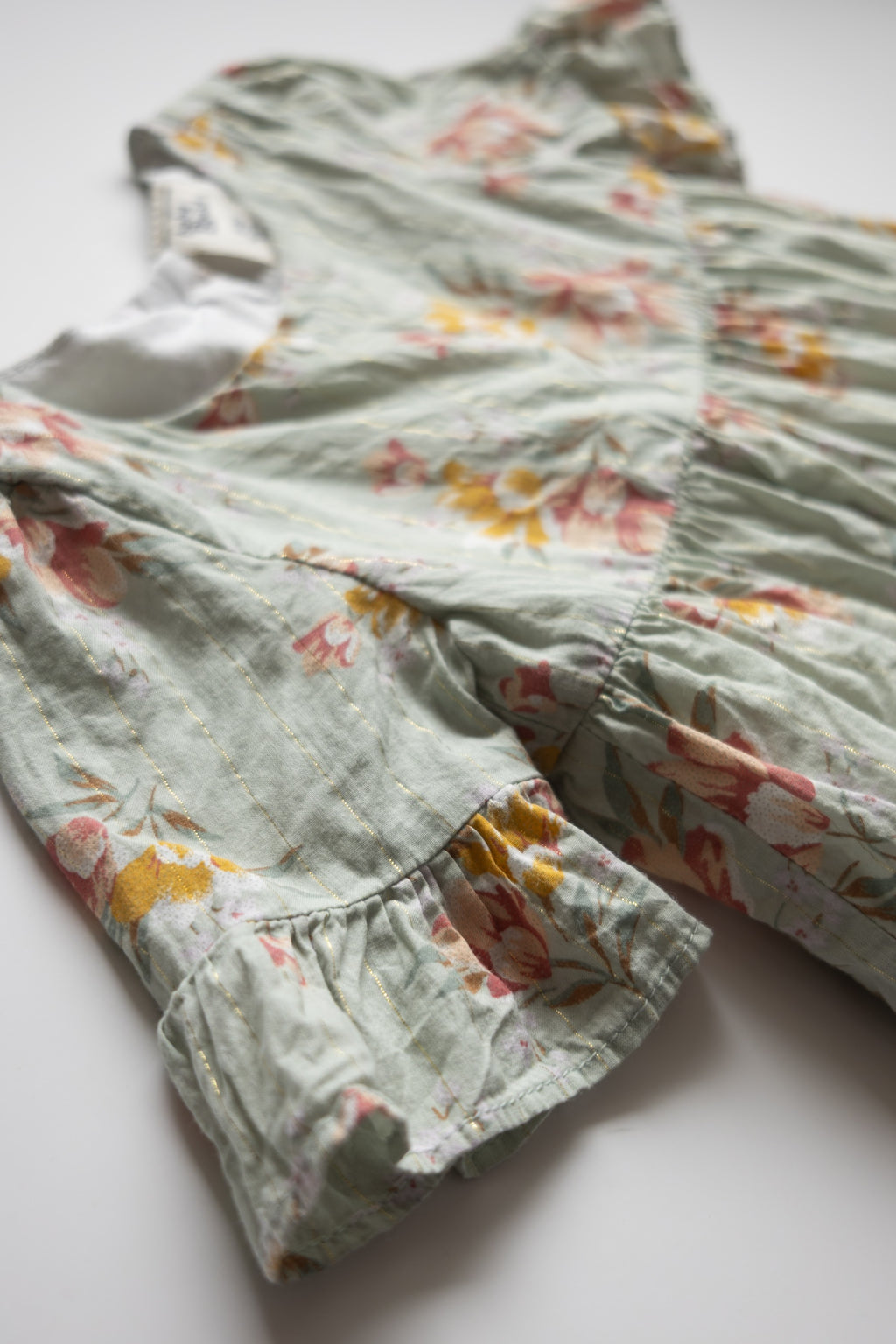⭐️ Bgosh - robe 6M