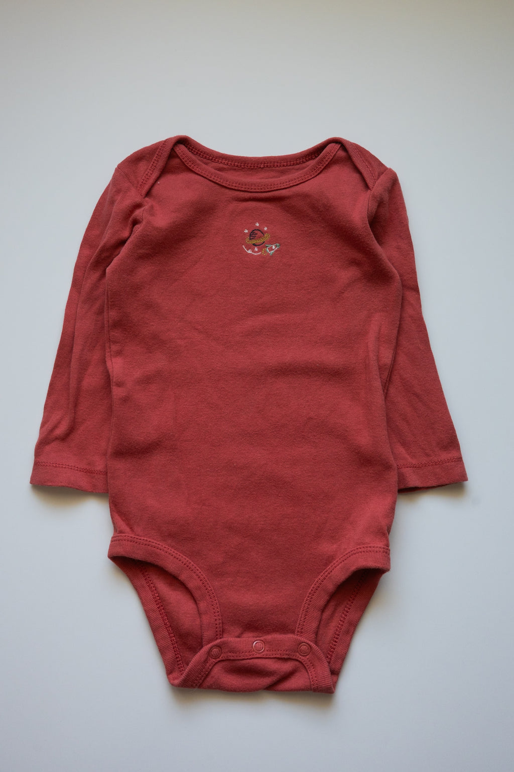 🌱 Carters - cache-couche 9M