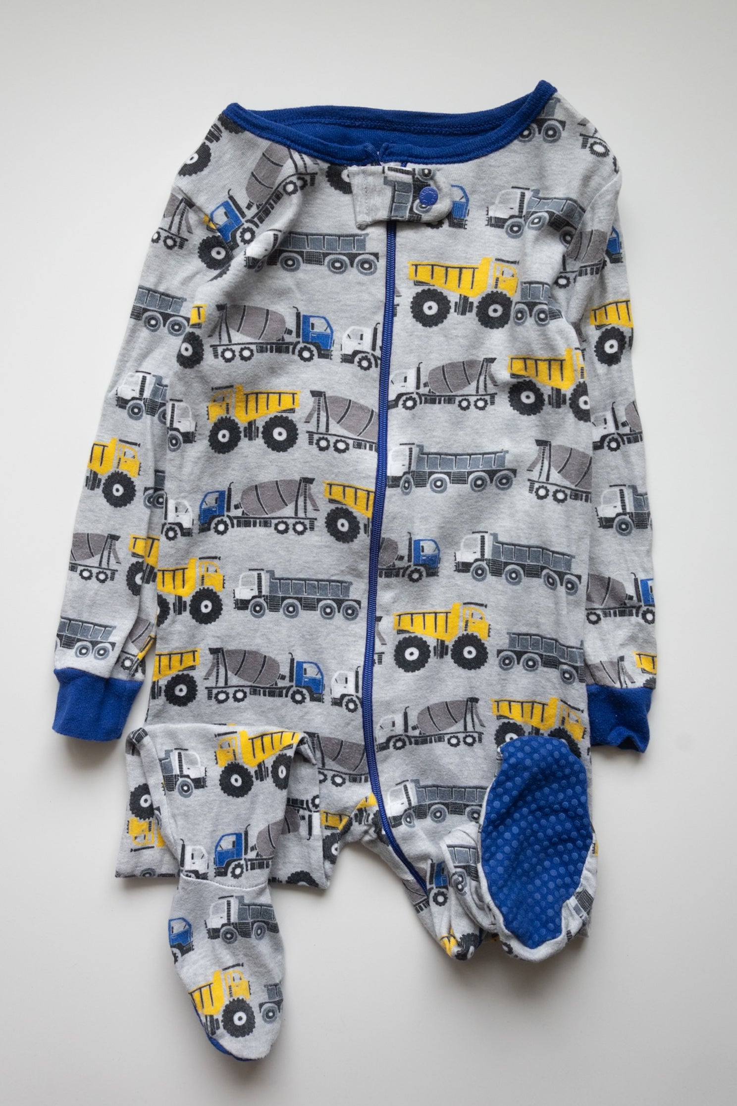 🌱 Children place - pyjama 18-24M