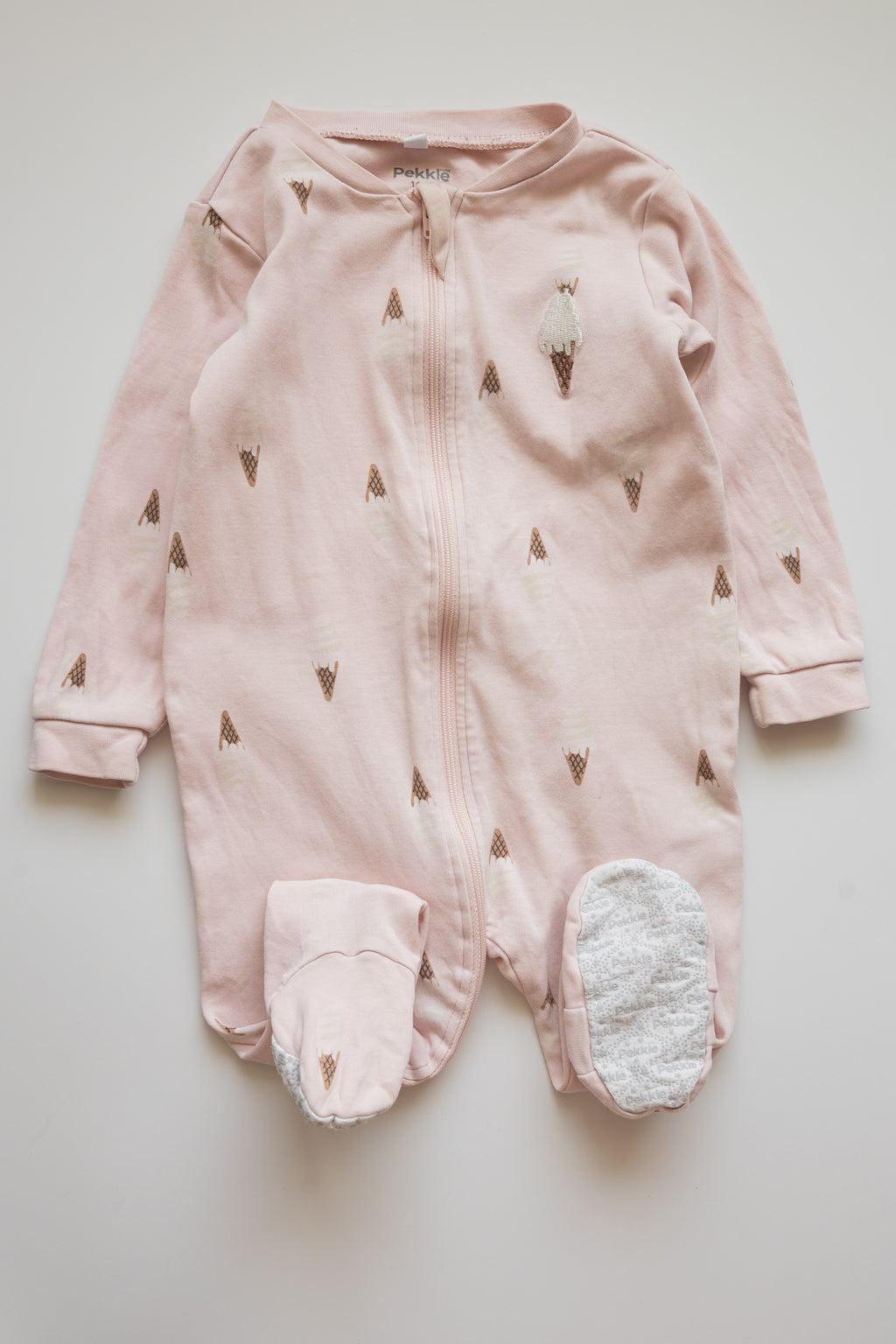 🎨 Pekkle - pyjama 12M (collet légèrement jauni, à peine visible)