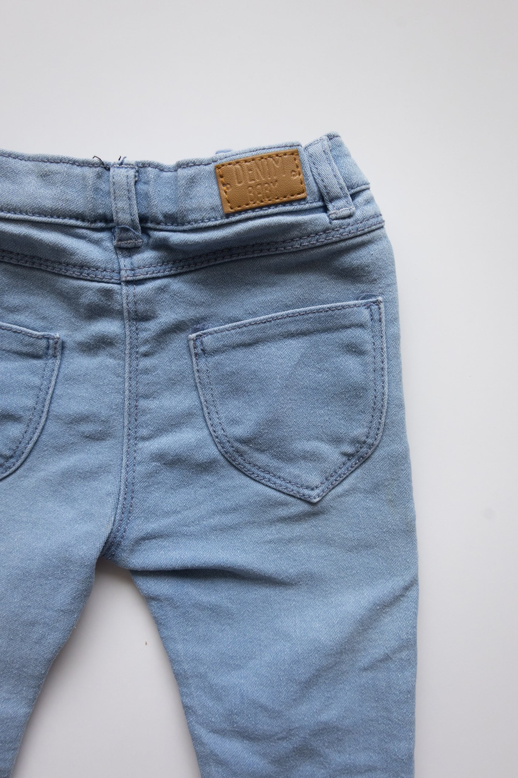 🌱 Inextenzo - Jeans 12M (80cm)