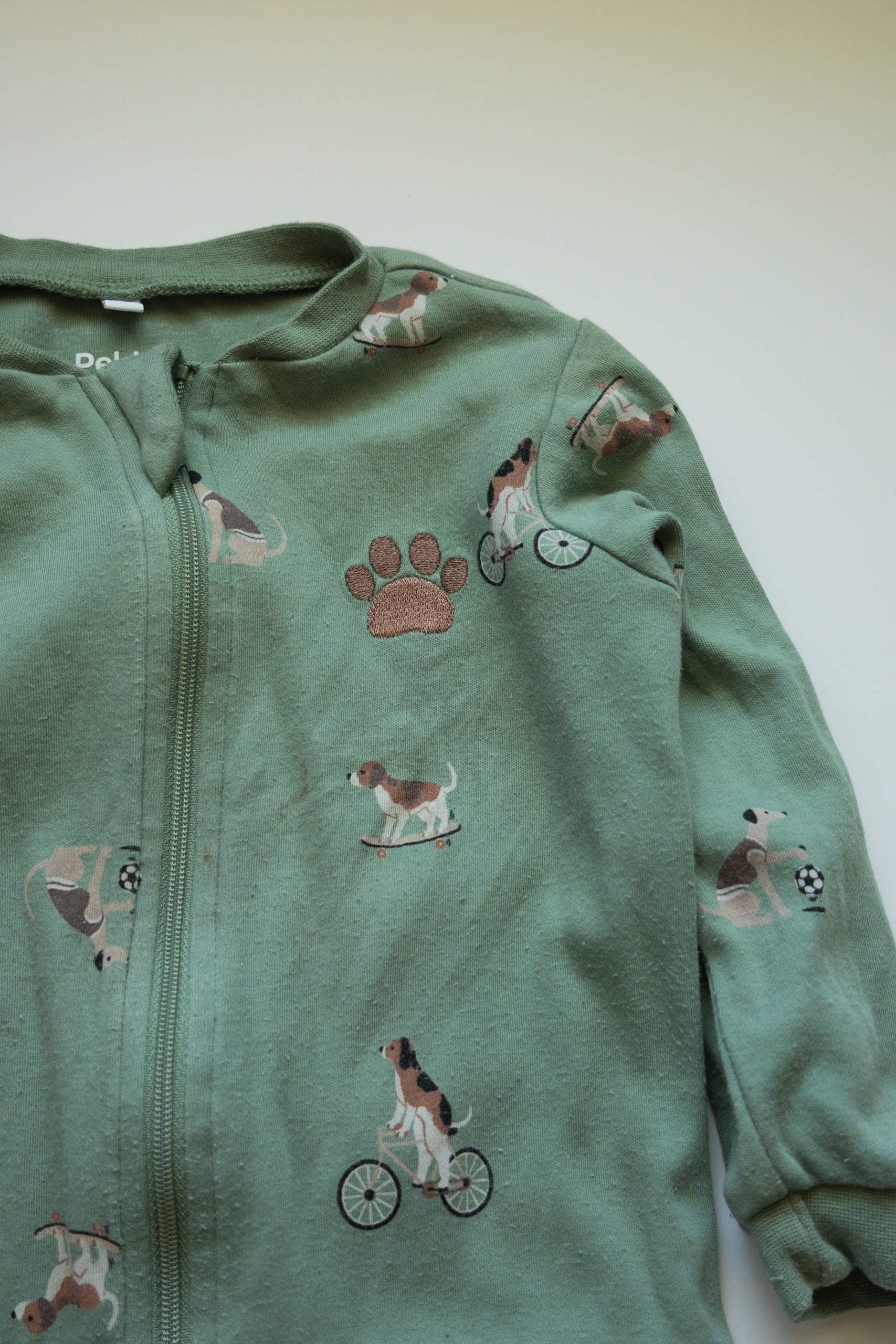 🎨 Pekkle - Pyjama 12M (petite tache voir photo)