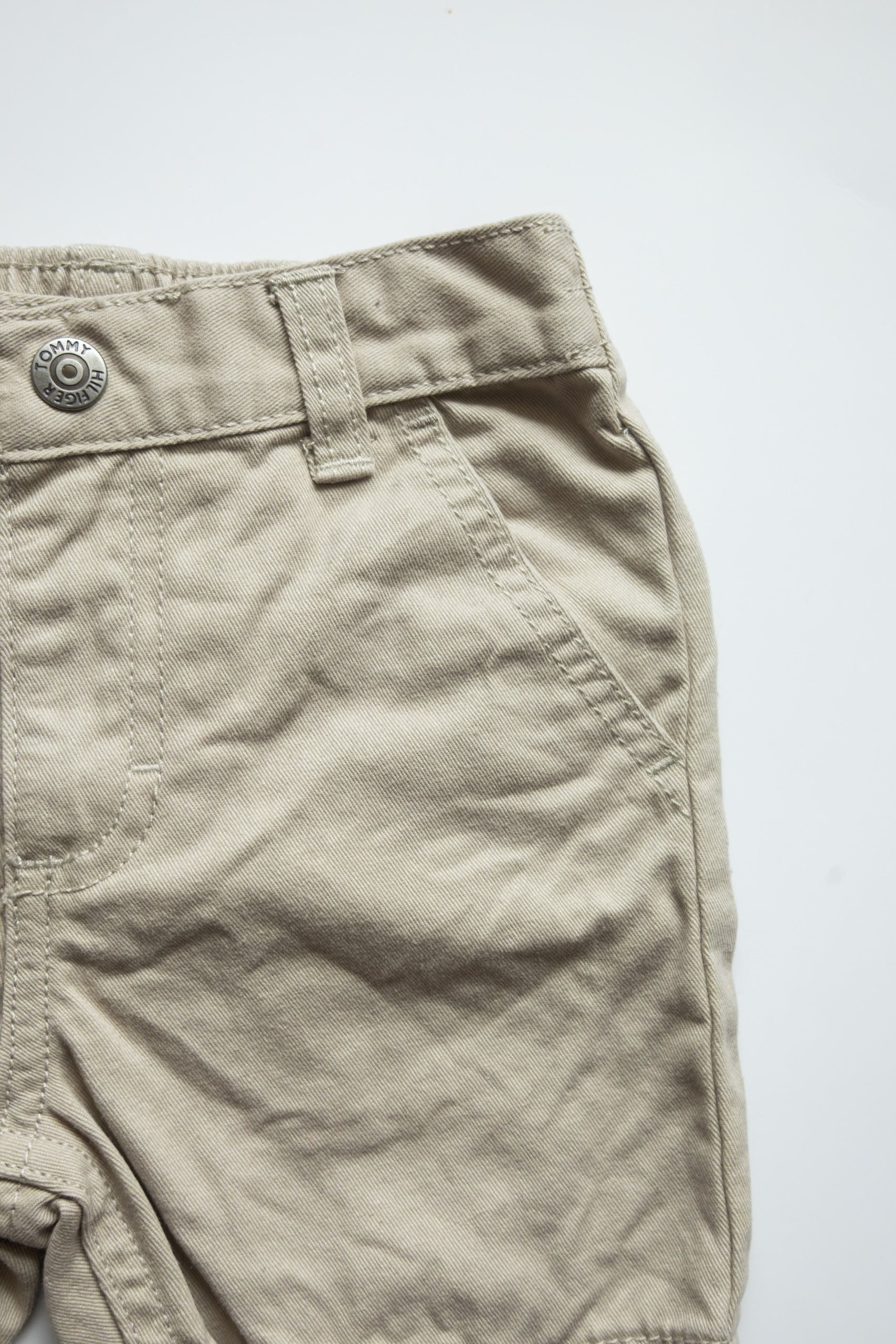 🌱 Tommy Hilfiger - Short 12M