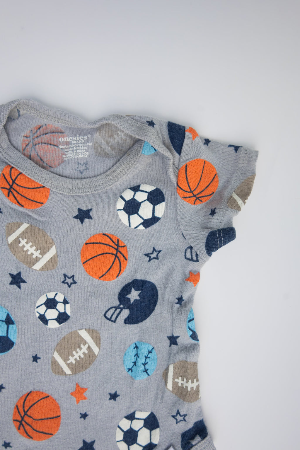 🌱 Onesie - Cache-couche nouveau-né