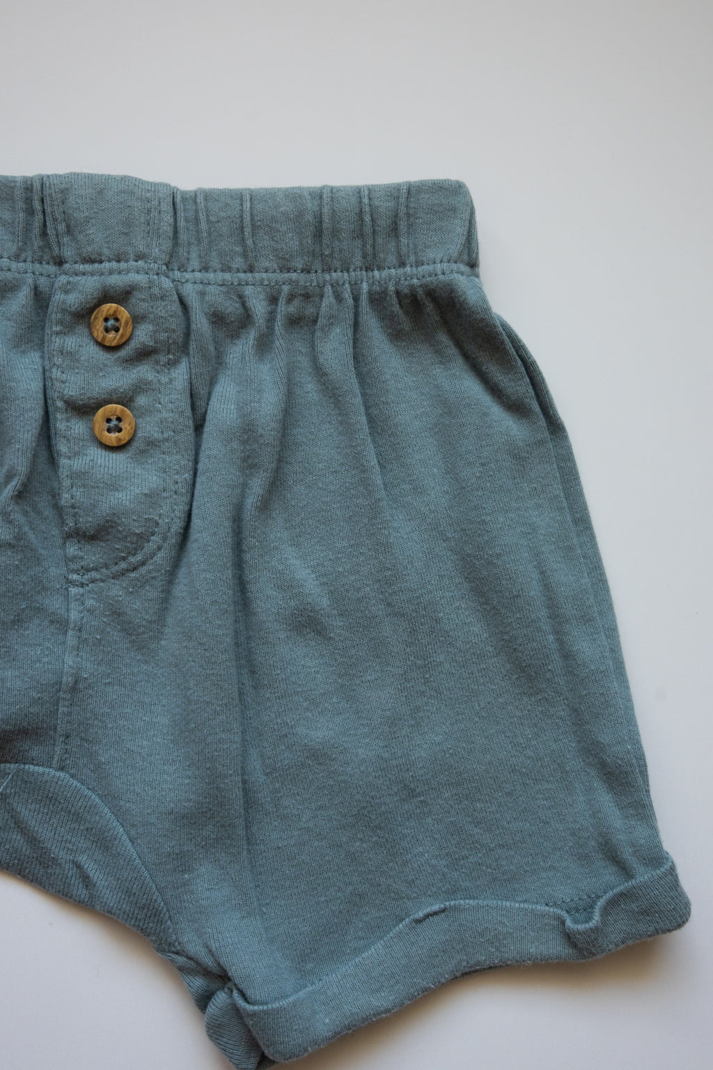 🌱 Carters - Short 6M