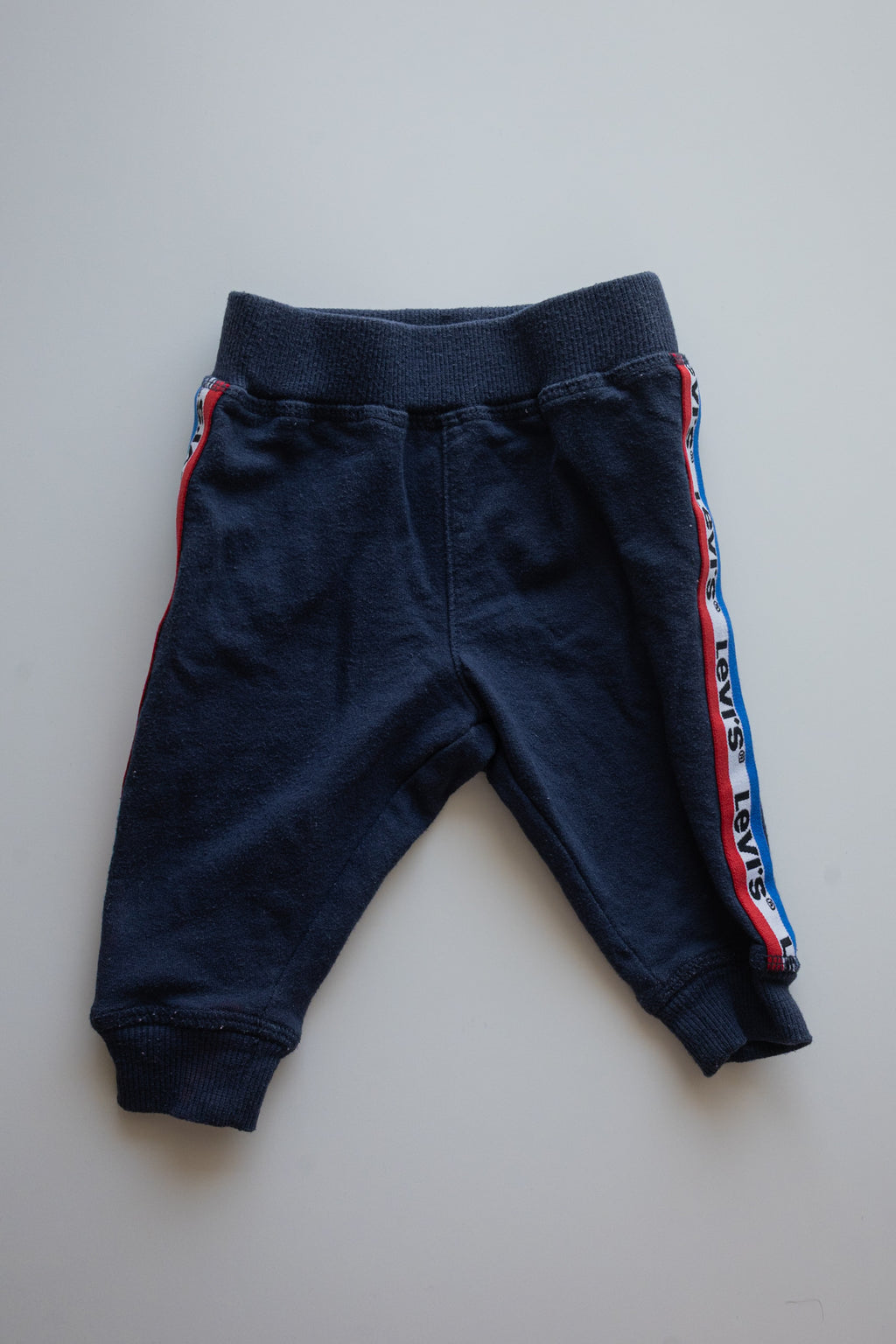 🌱 Levi’s - Pantalon 0-3M