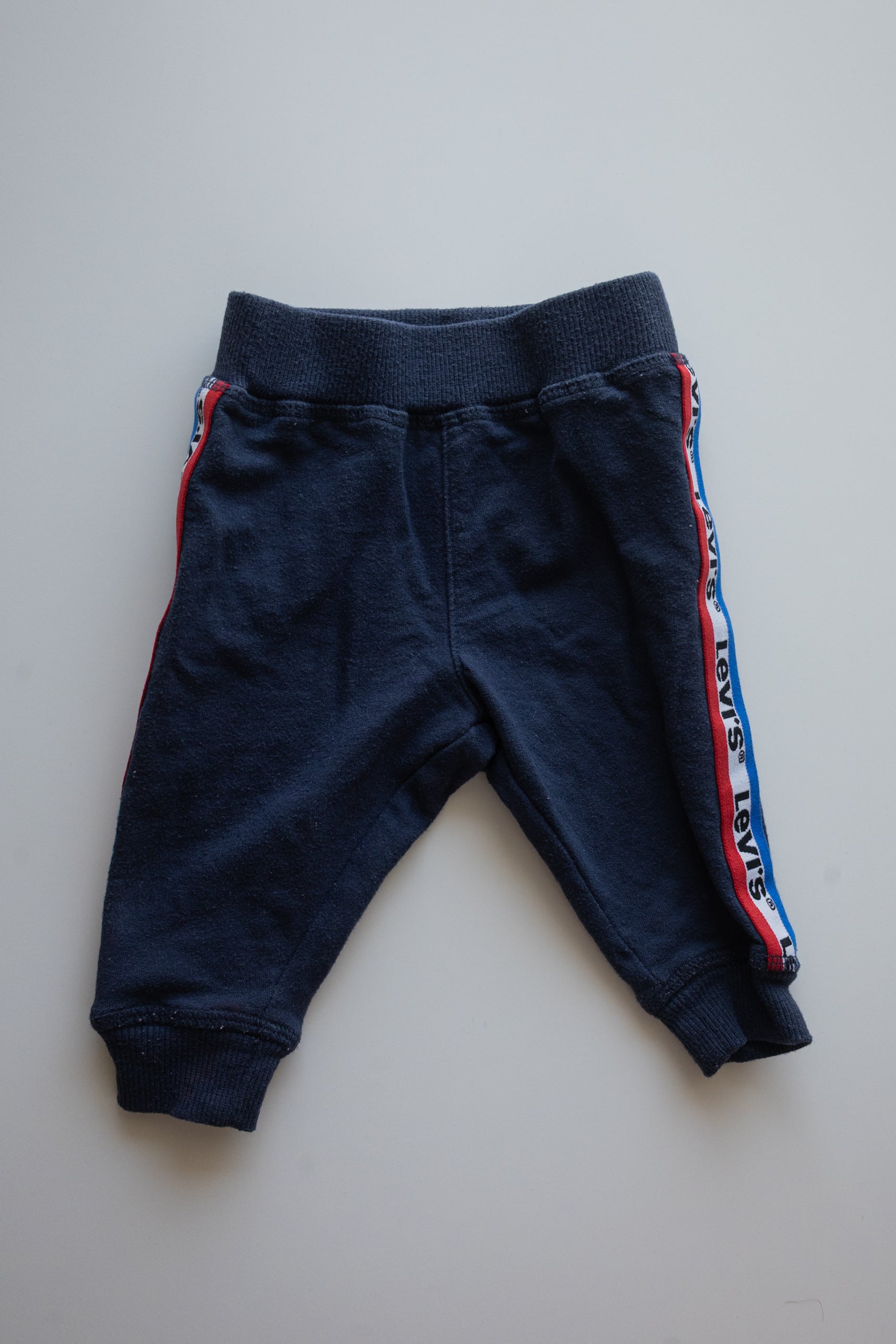 🌱 Levi’s - Pantalon 0-3M