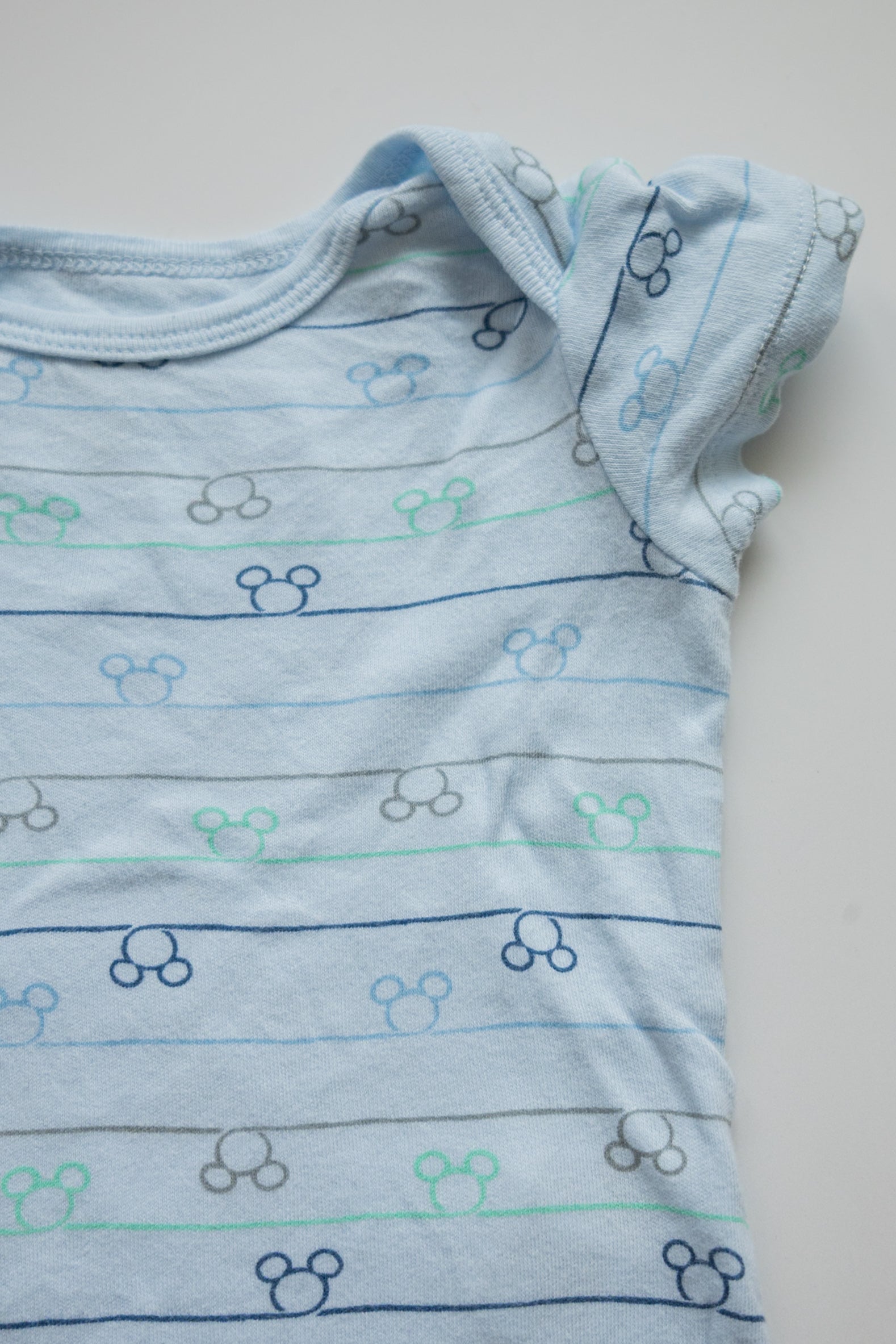 🌱 Disney- Cache-couche 3-6M (Copie)