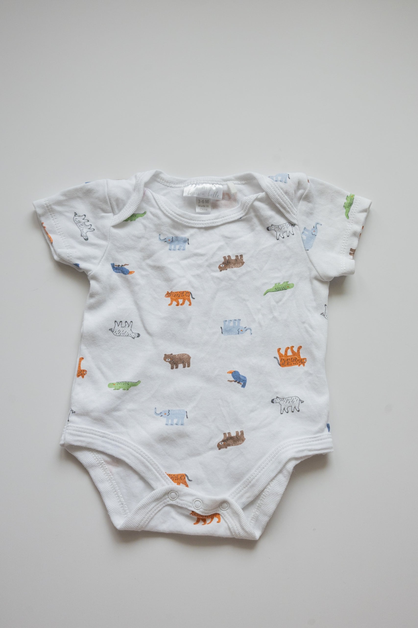 🌱 Très beau et belle - Cache-couche 3-6M