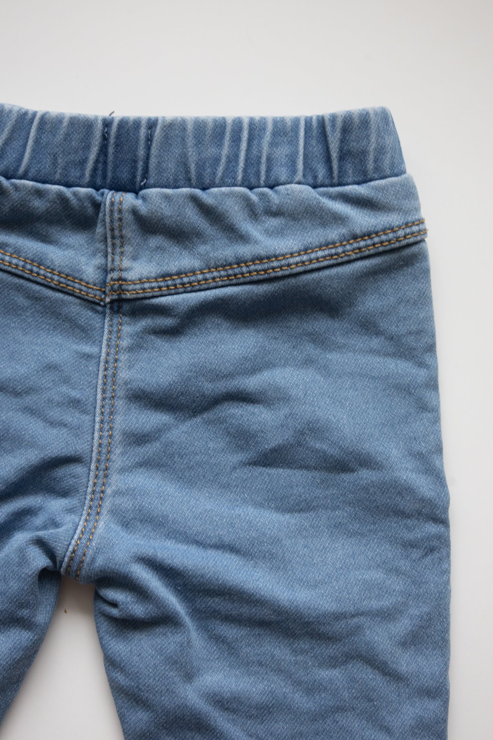 🌱 Kiabi - Jeans 9M