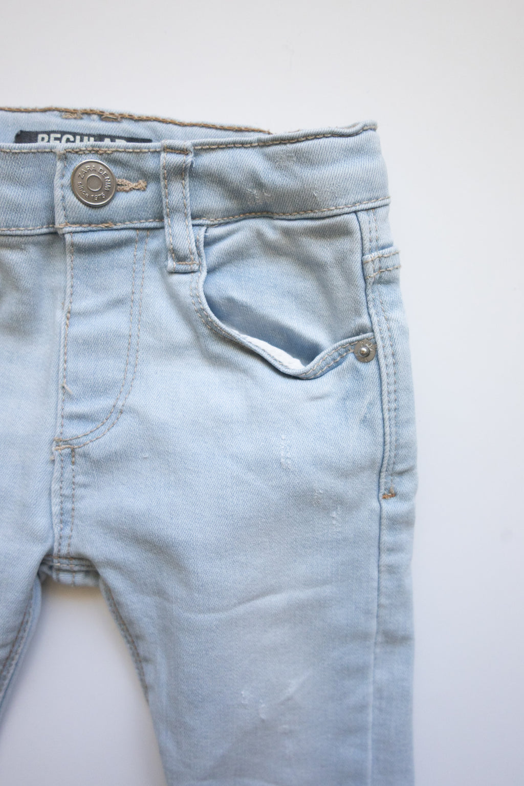 ⭐️ Zara - Jeans 3-6M