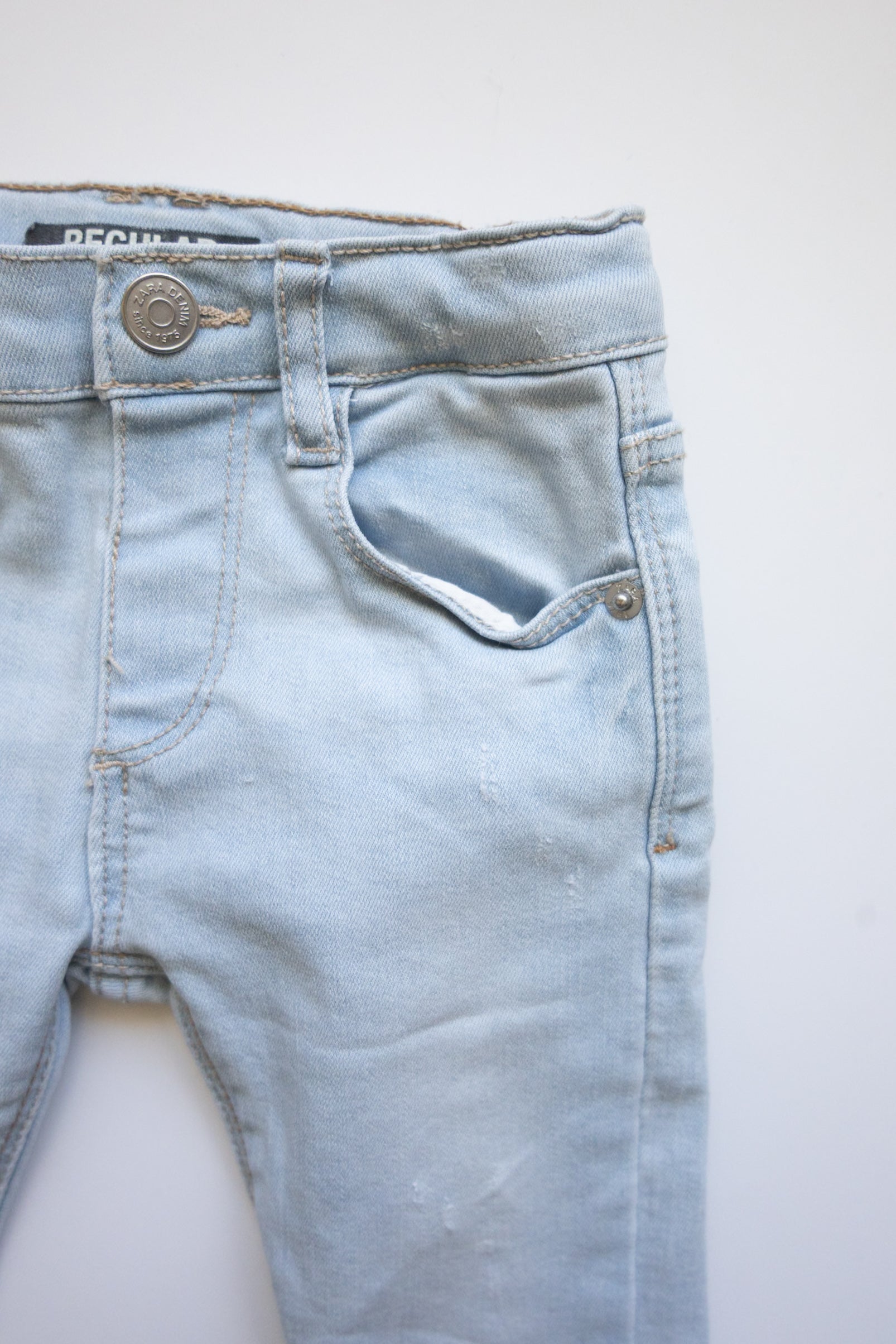 ⭐️ Zara - Jeans 3-6M