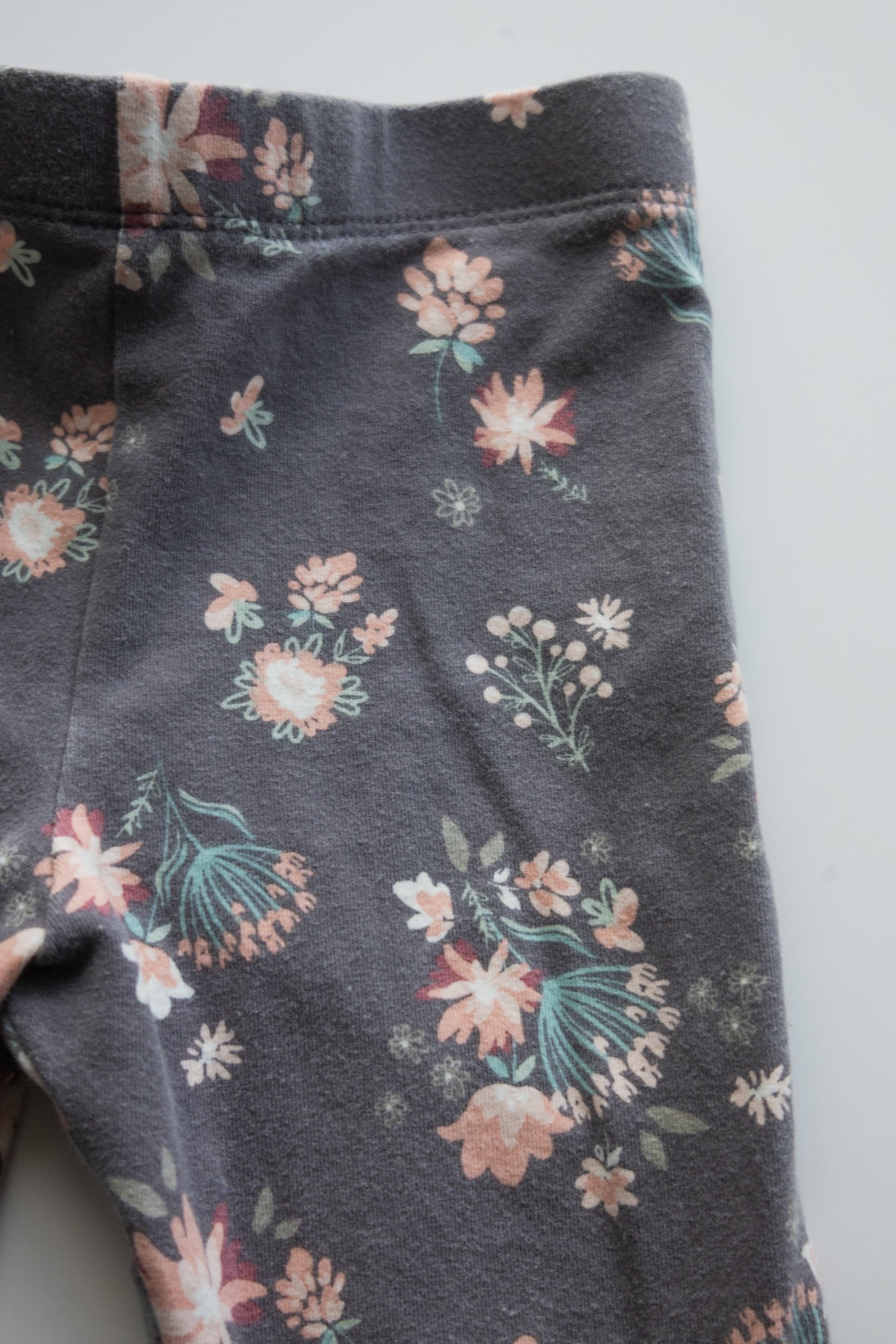 🌱 Marque inconnue- Legging 2 ans