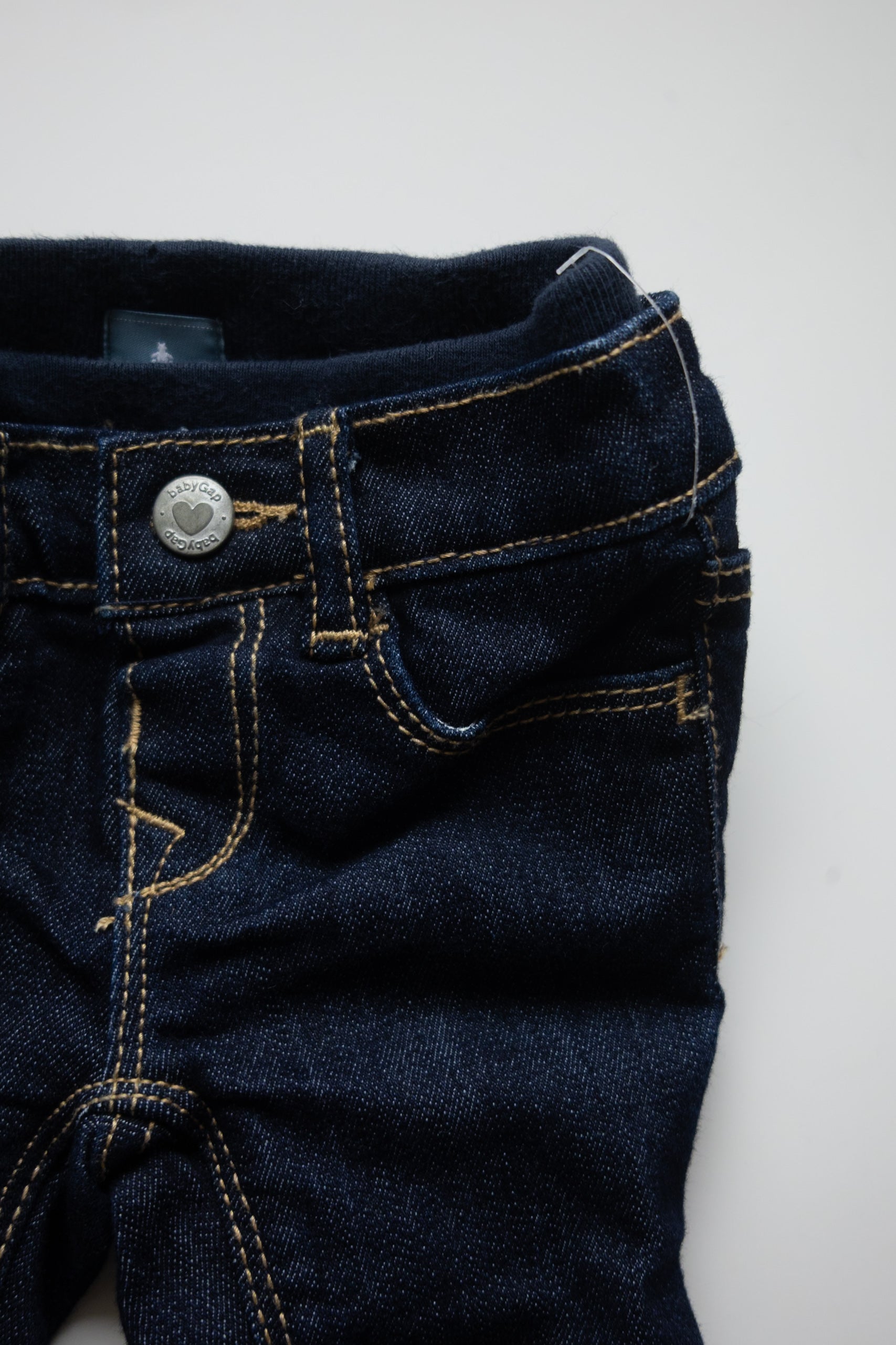 Gap - Jeans stretche 0-3M (neuves)