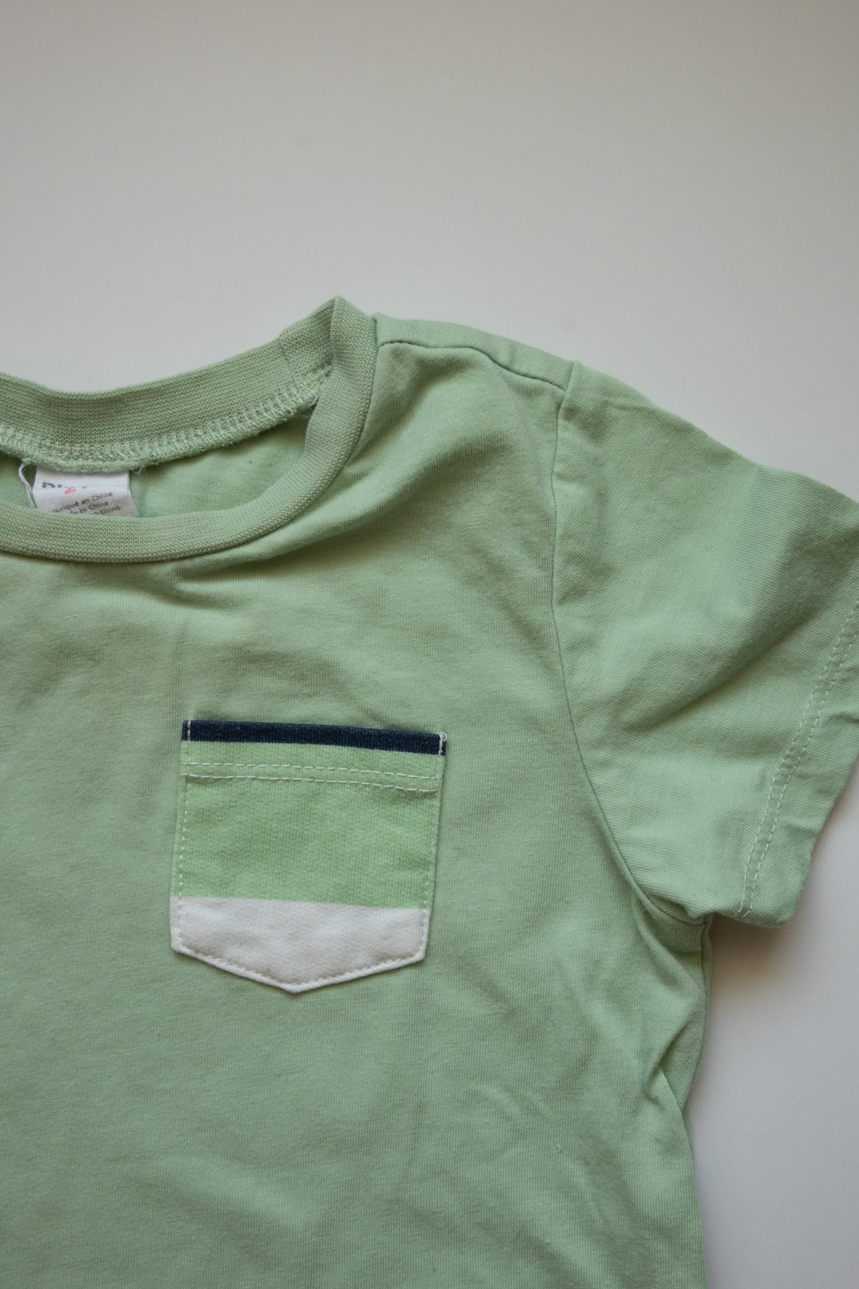 🎨 Petit LEM - t-shirt 2 ans (collet légèrement jauni)
