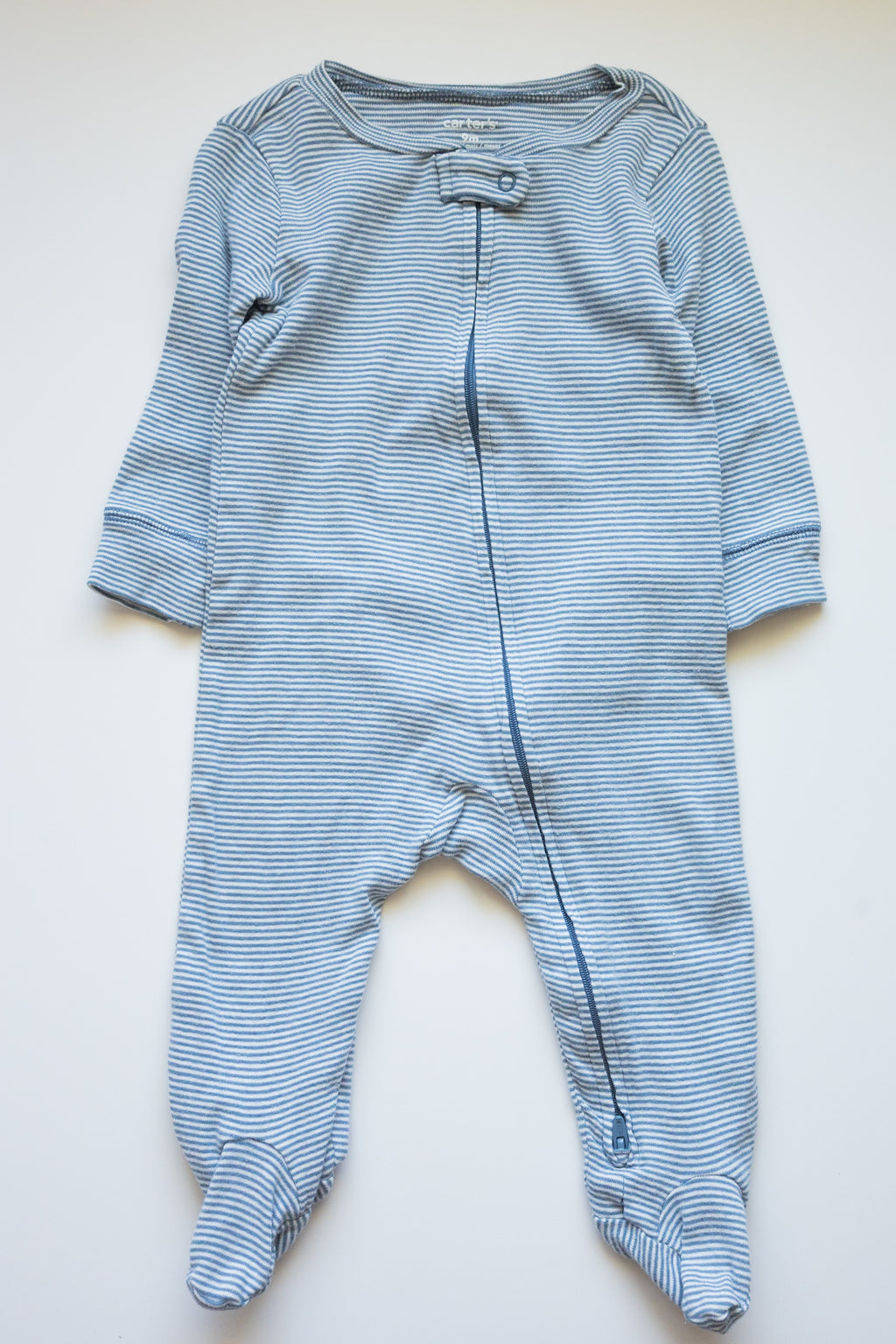 🌱 Carters - pyjama 9M