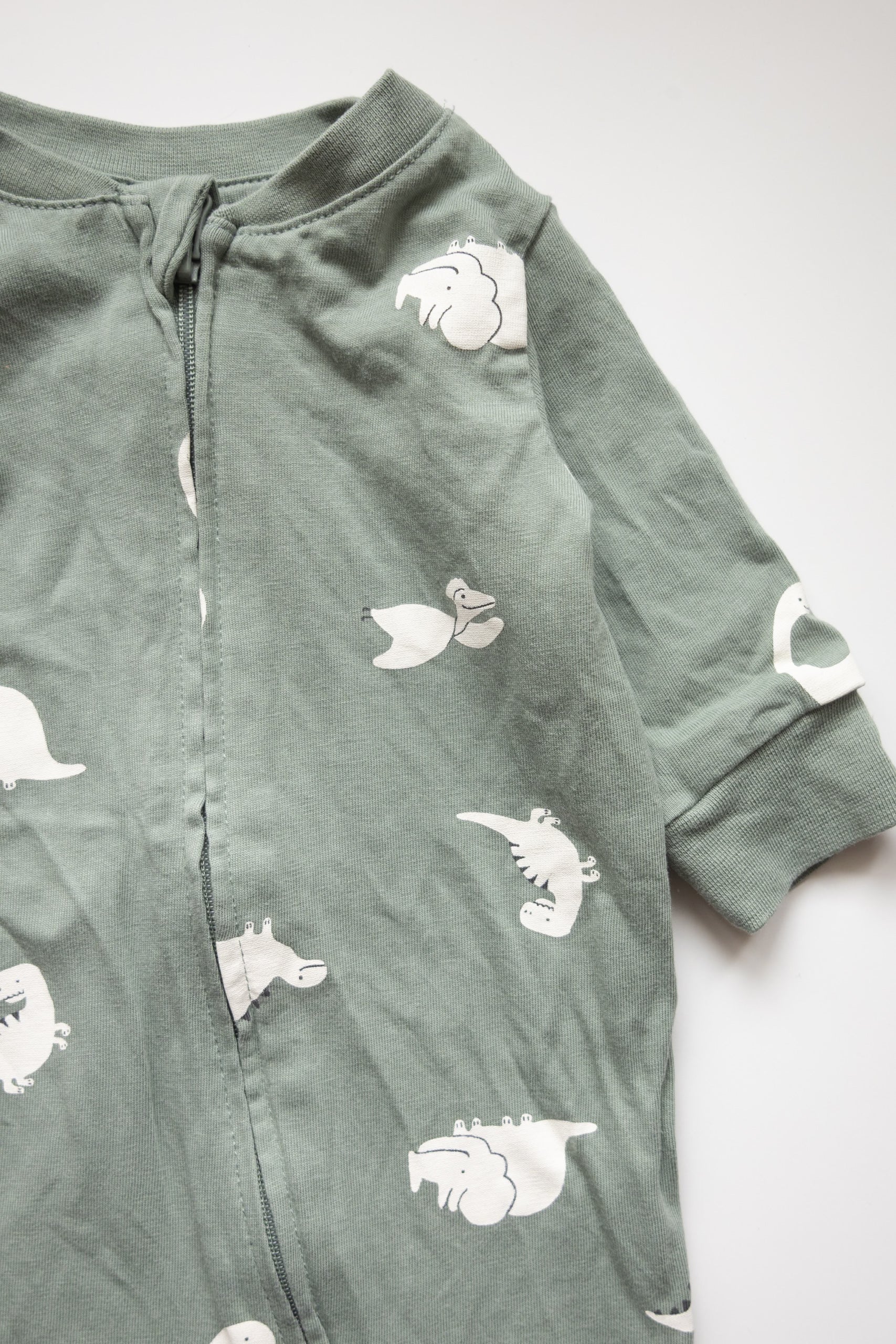 ⭐️ H&M - pyjama 1-2M
