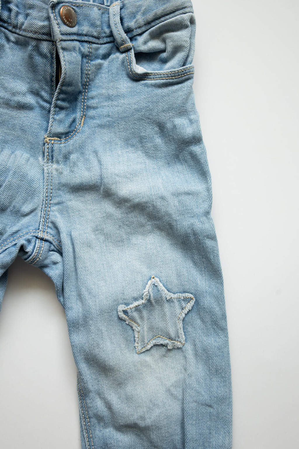 🌱 Old navy - jeans boyfriend 12-18M