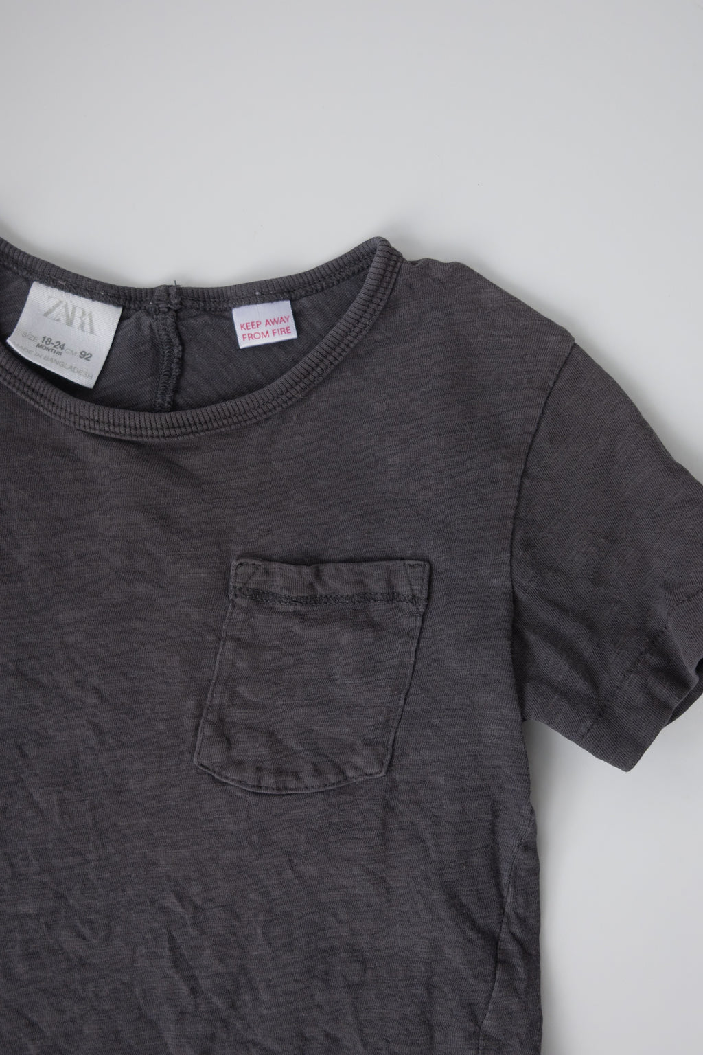 🌱 Zara - t-shirt 18-24M