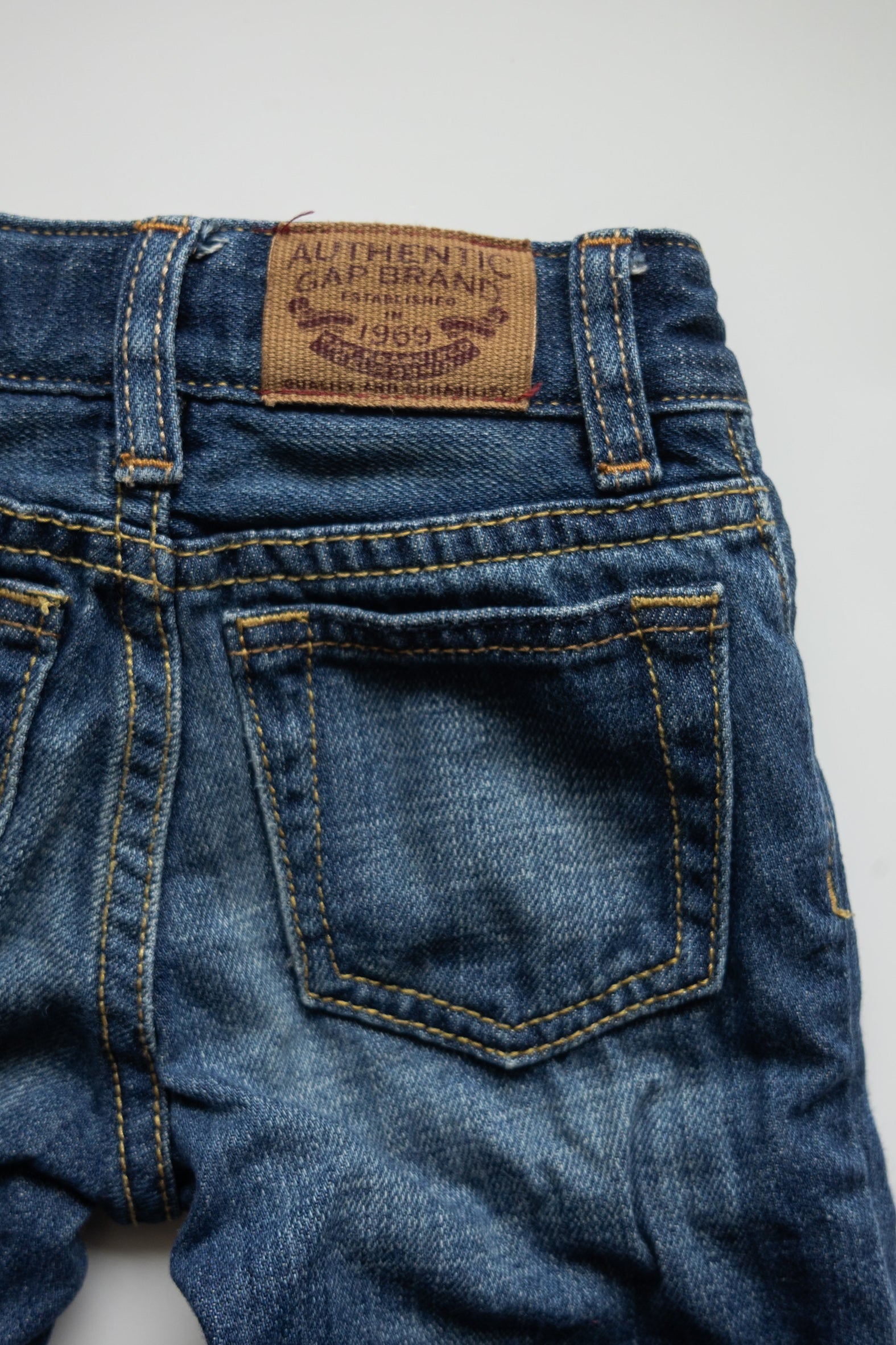 🌱 Gap - Jeans loose fit 12-18M