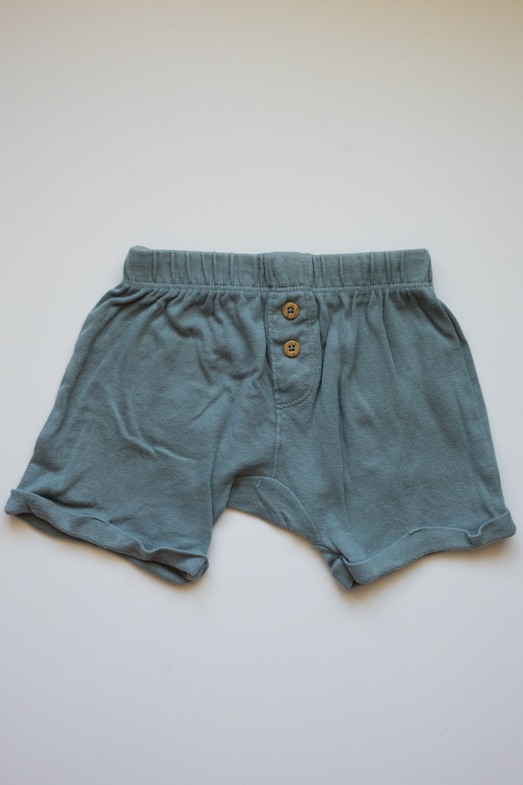 🌱 Carters - Short 6M