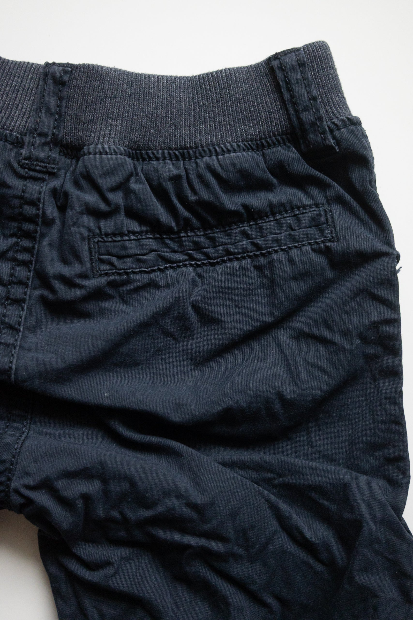 🌱 Gap - Pantalon 12-18M