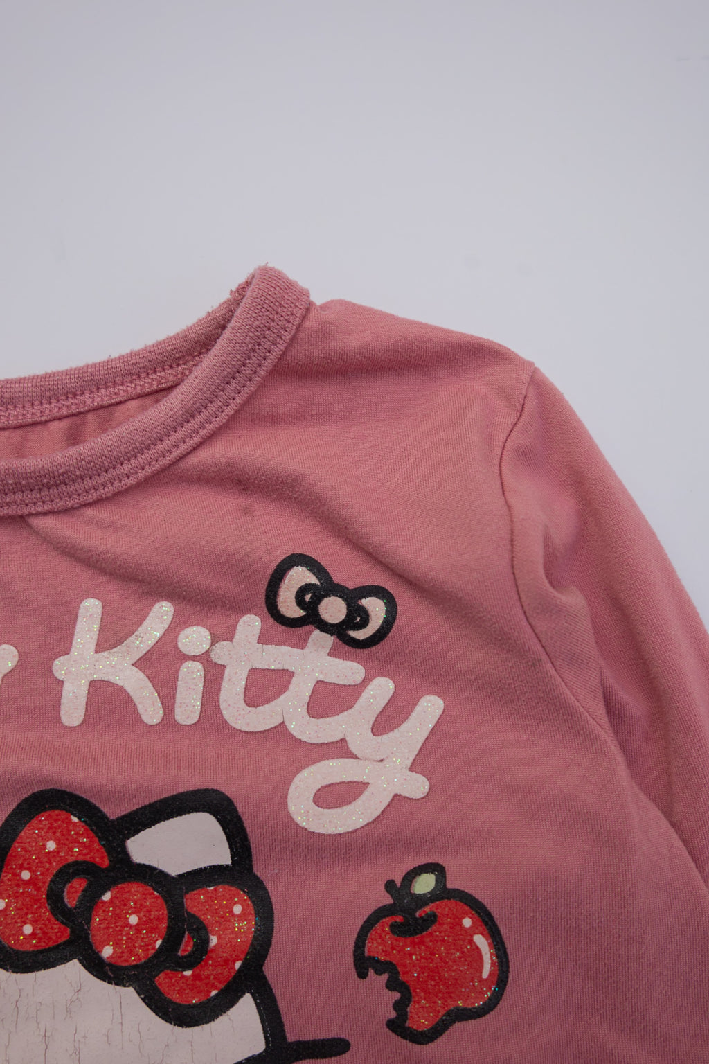 🎨 Hello Kitty - Pyjama 3T (petites taches voir photo)
