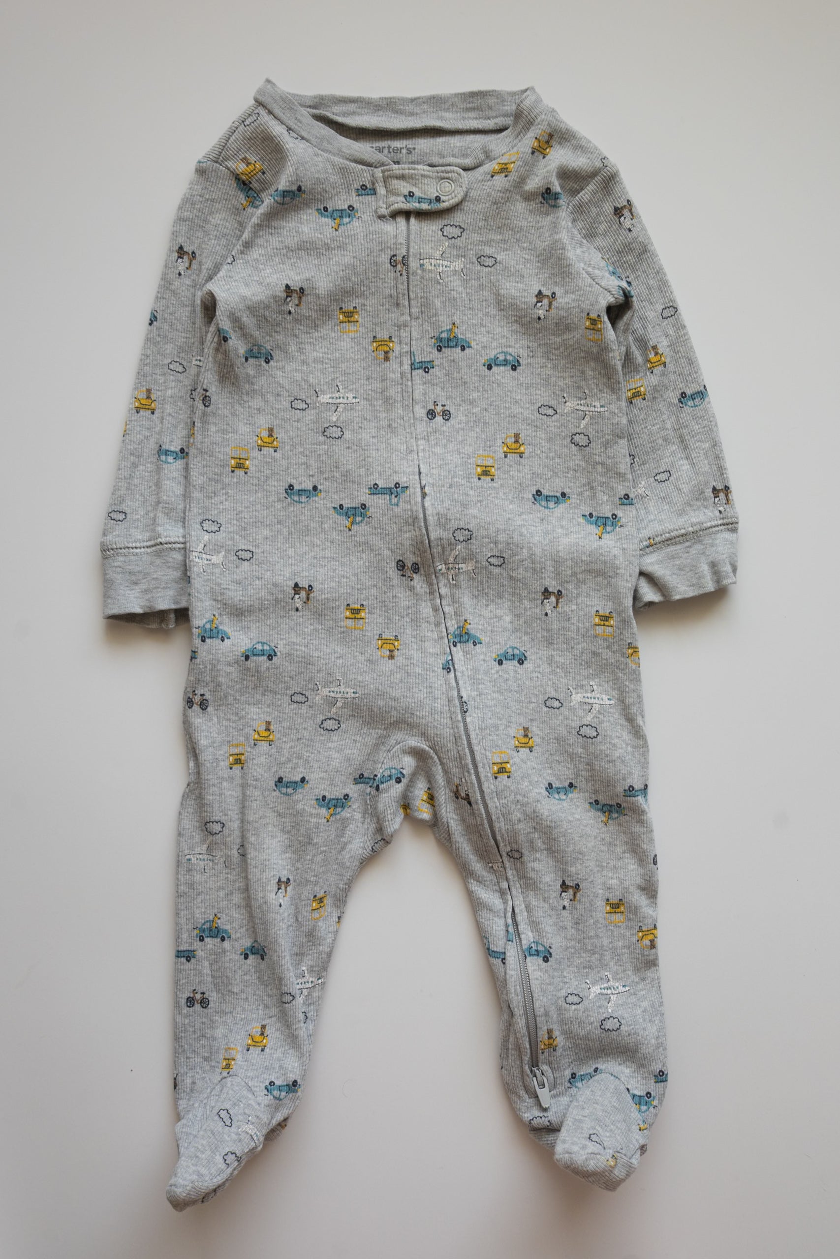 🎨 Carters - Pyjama 9M (collet légèrement jauni )