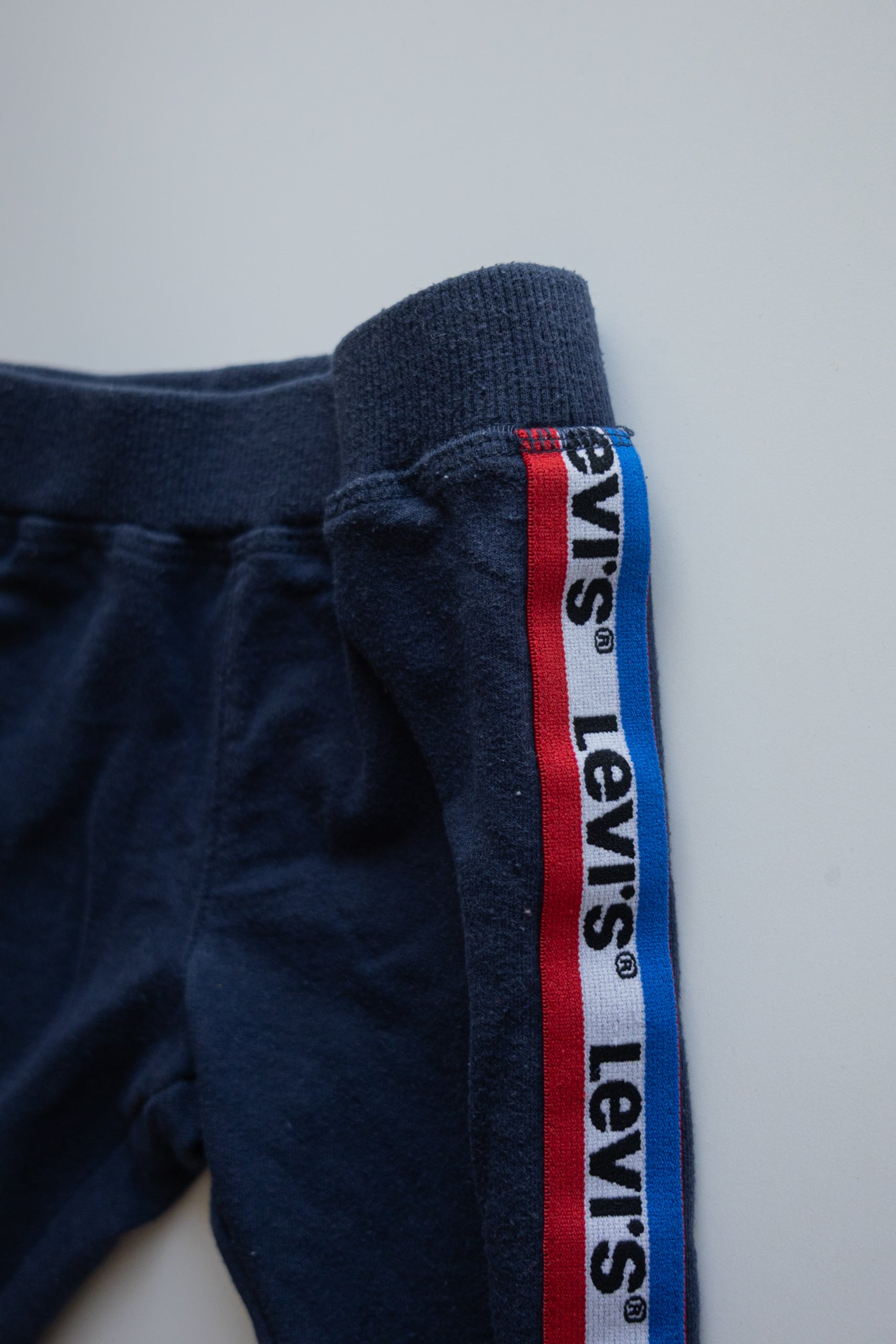 🌱 Levi’s - Pantalon 0-3M