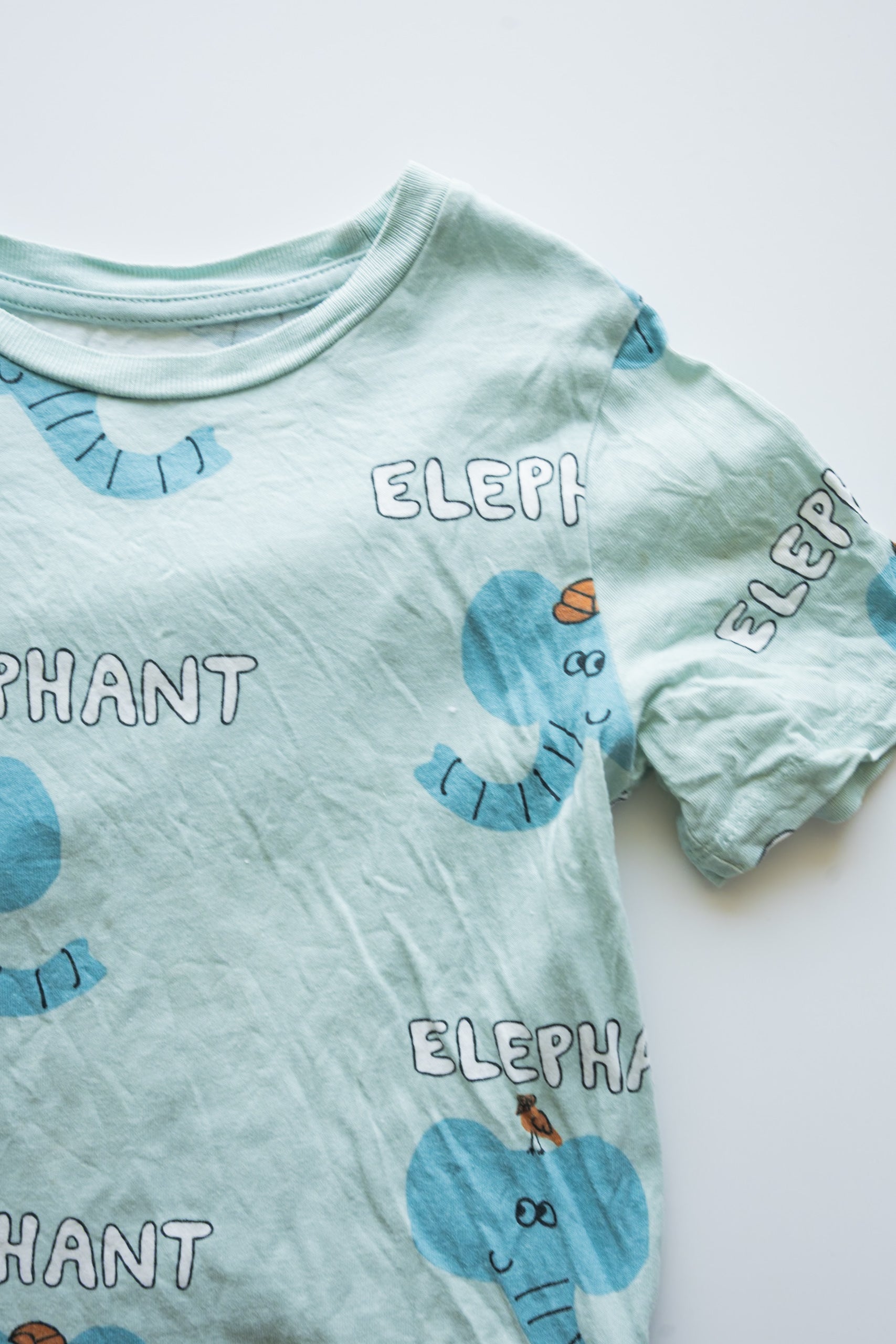 🌱 H&M - T-shirt 2-4 ans