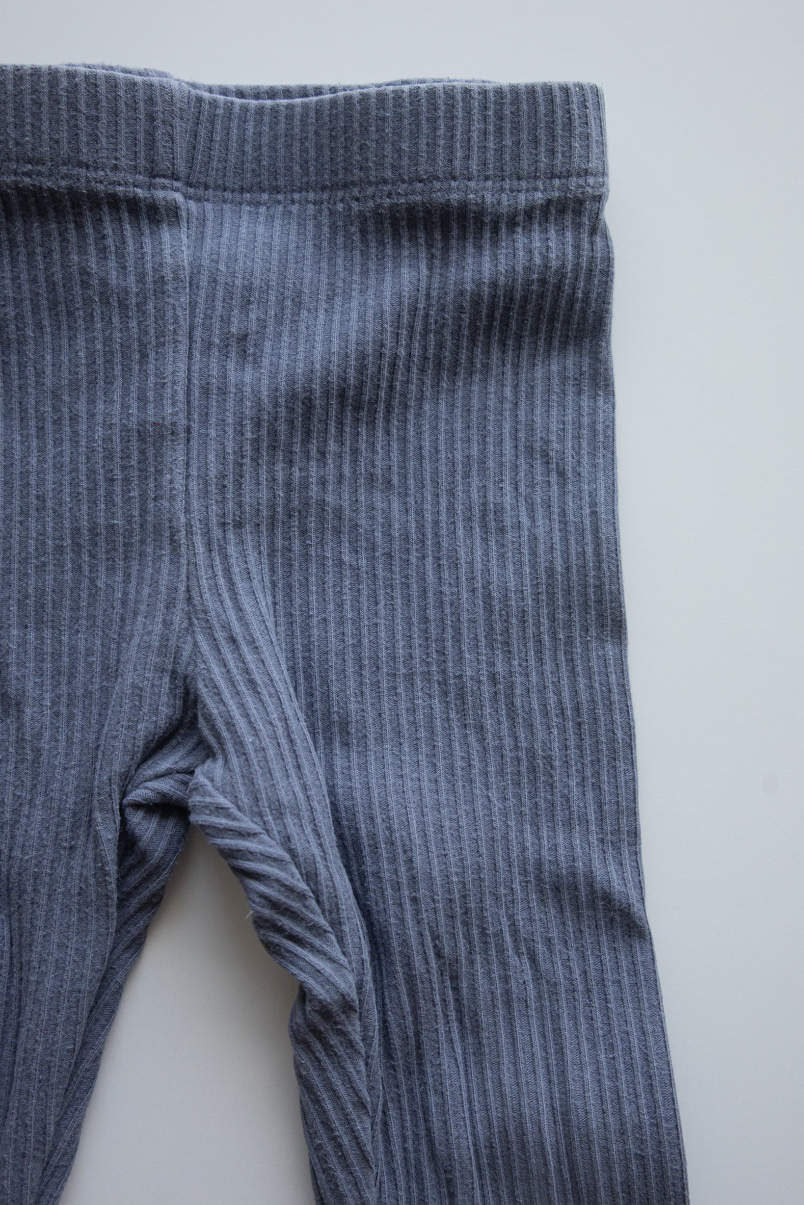 🎨 Legging - 18M