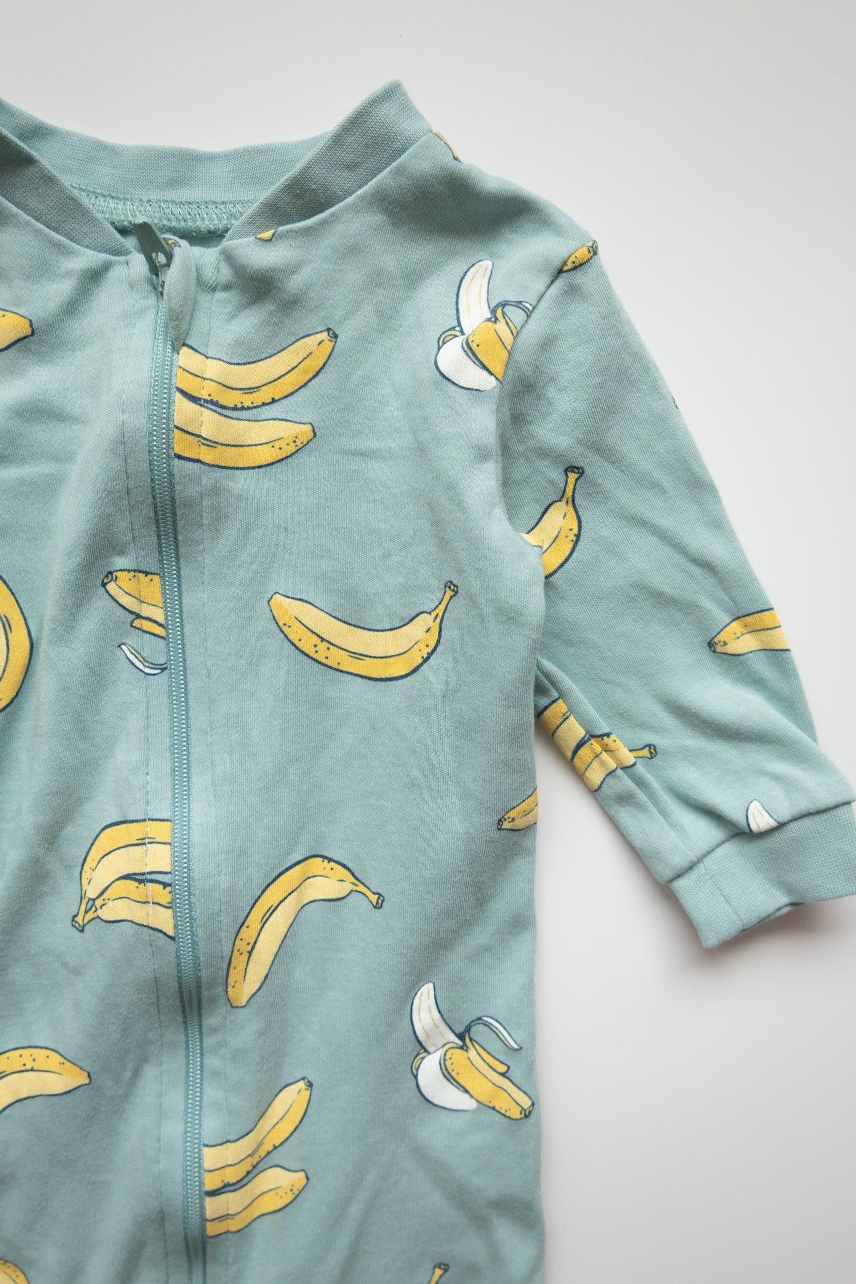 🎨 George - pyjama 3-6M (zip fonctionnel mais attache brisé)